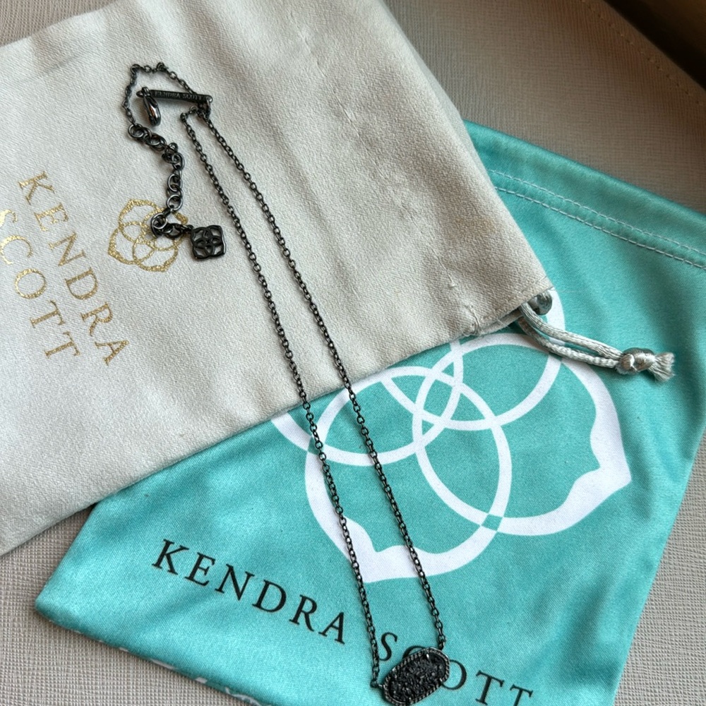 Kendra Scott black metal necklace.